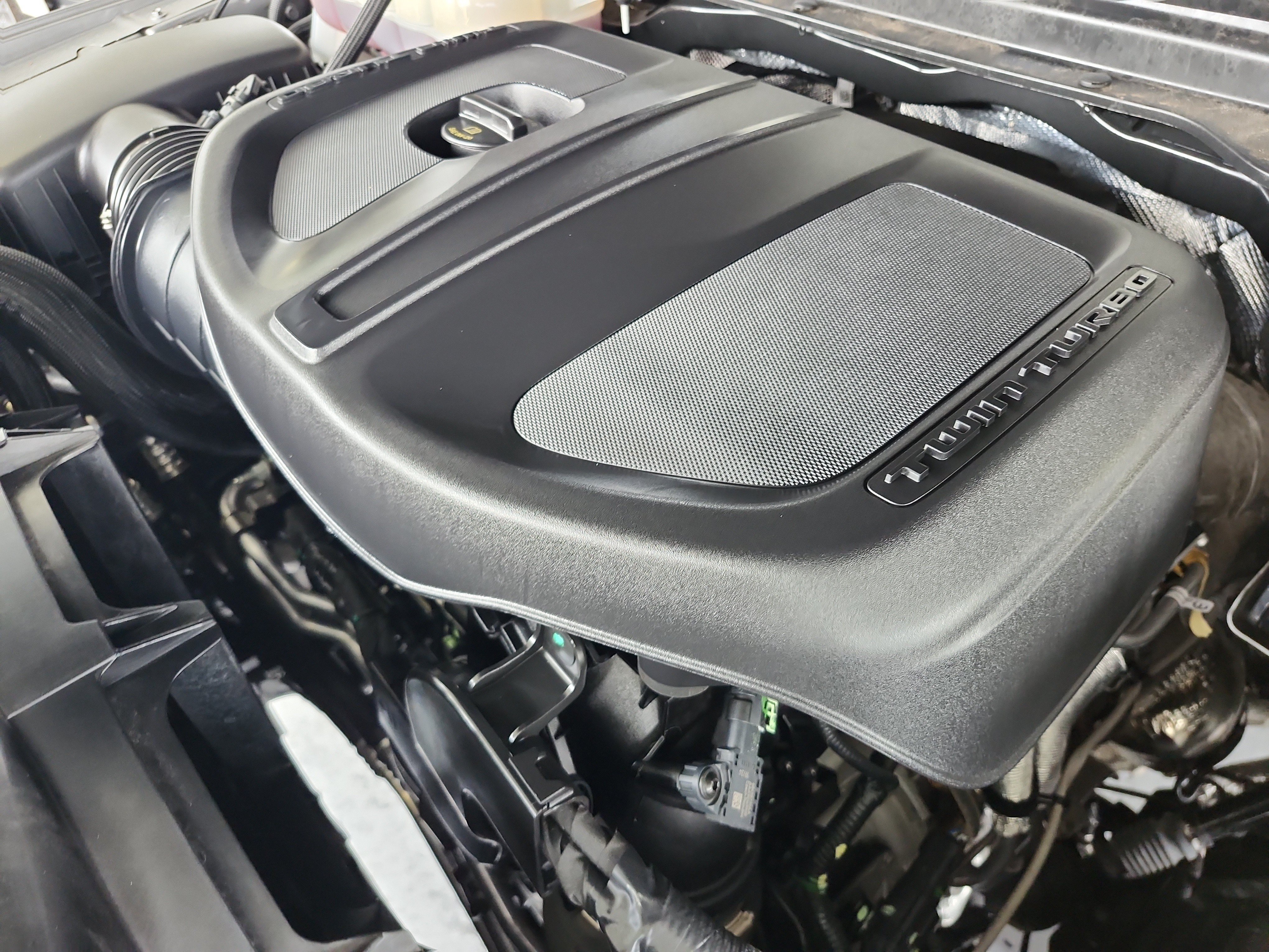Used 2025 RAM 1500 Laramie w/ Night Edition AWD/4WD image 24