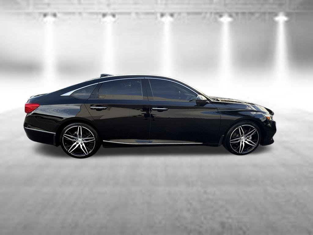 Used 2021 Honda Accord Touring image 3