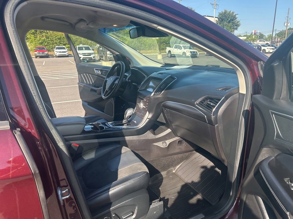 Used 2018 Ford Edge Sport w/ Equipment Group 401A AWD/4WD image 29