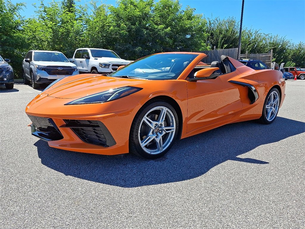 Used 2023 Chevrolet Corvette Stingray Preferred Conv w/ 2LT image 3