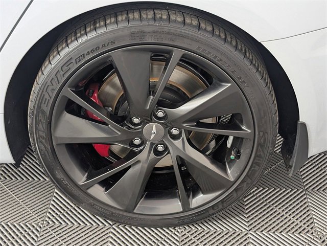 Used 2022 Genesis G70 3.3T image 8