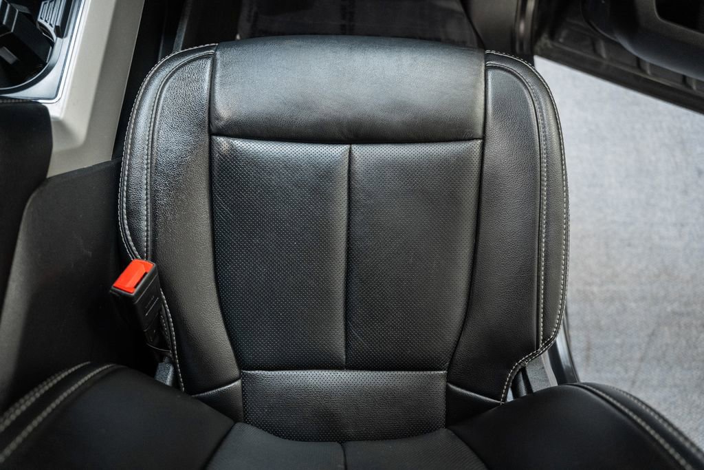 Used 2021 Ford F350 Lariat image 35