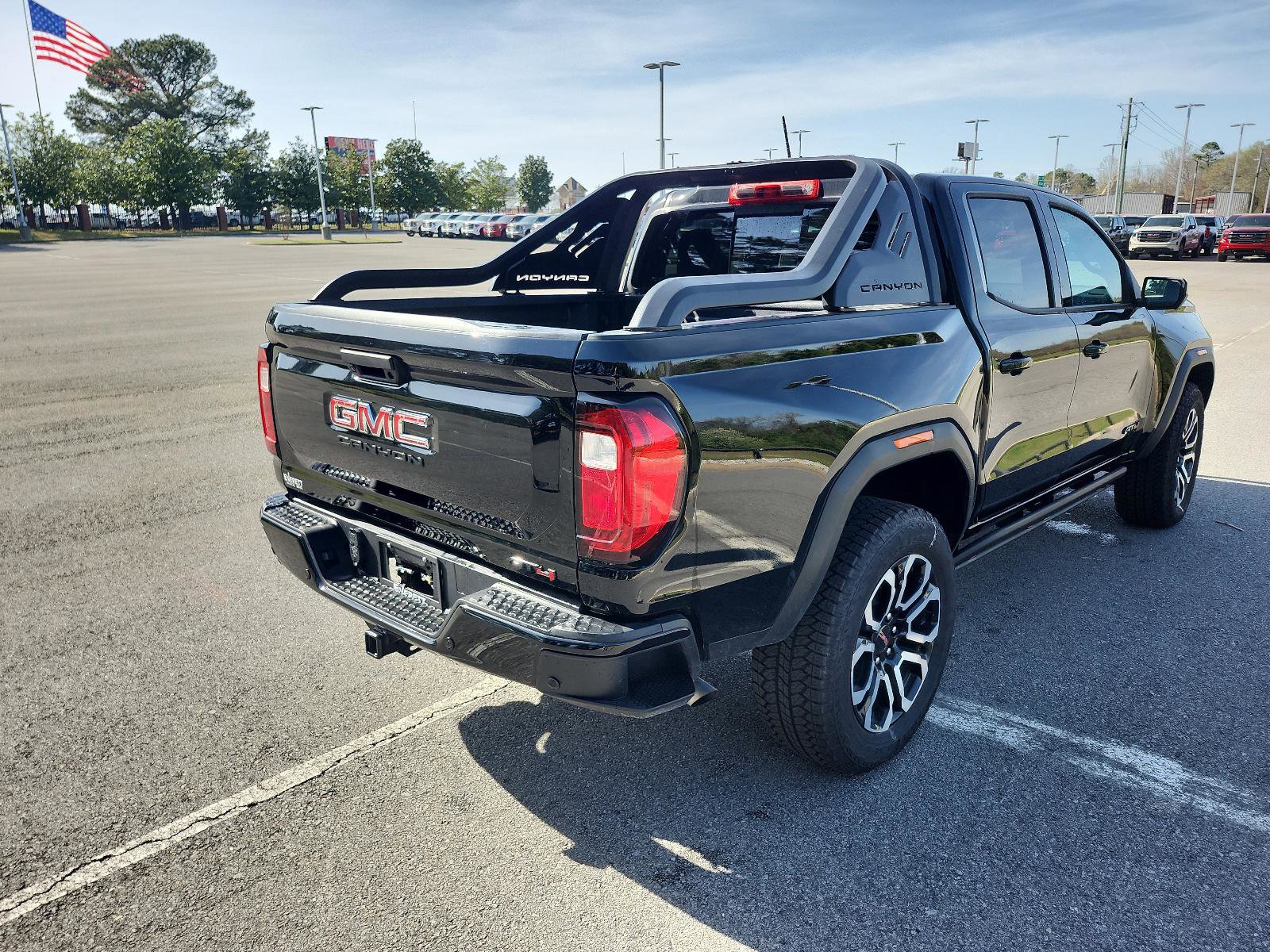 Used 2025 GMC Canyon AT4 w/ Nightfall Edition image 3