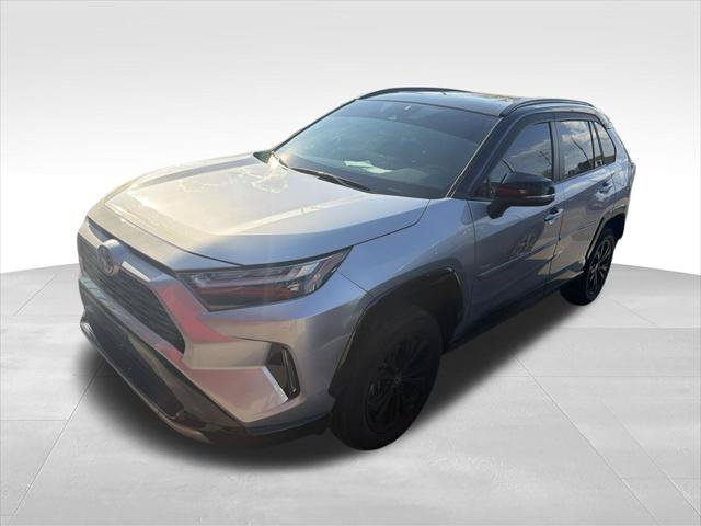 Certified 2022 Toyota RAV4 XSE w/ XSE Grade Weather Package AWD/4WD image 1