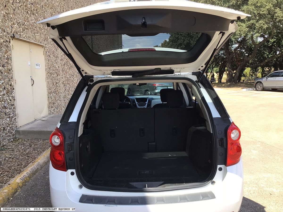 Used 2015 Chevrolet Equinox LT w/ Driver Convenience Package FWD image 10