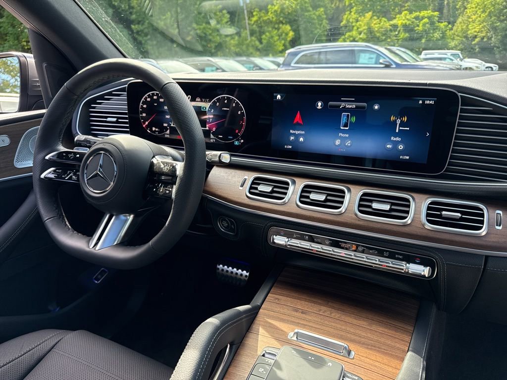 New 2026 Mercedes-Benz GLS 580 4MATIC image 42