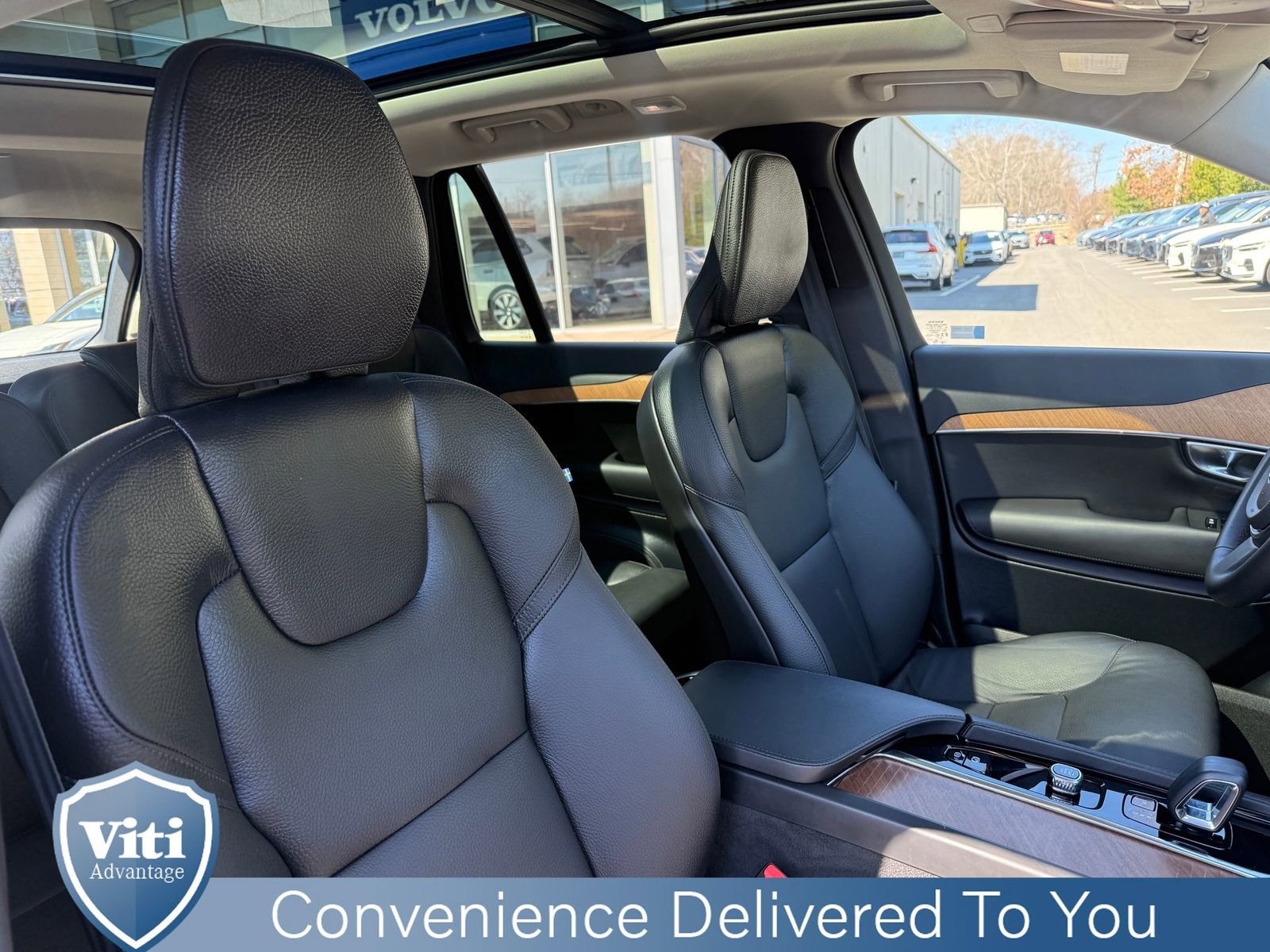 Certified 2025 Volvo XC90 B6 Plus w/ Protection Package Premier image 31