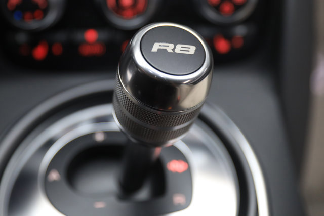 Used 2009 Audi R8 V8 image 79