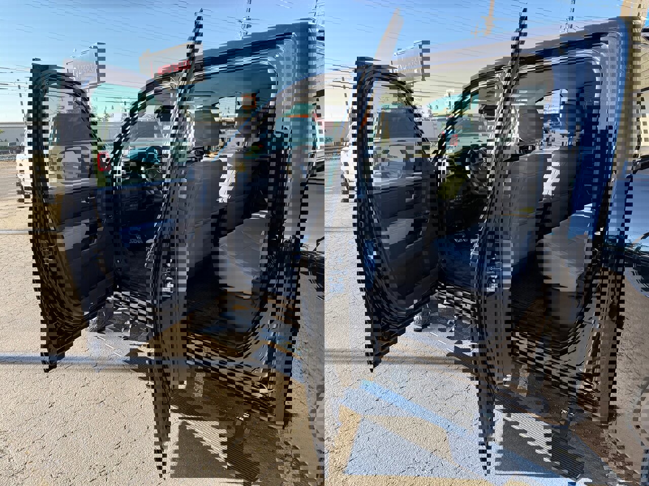 Used 2024 Toyota Tundra Limited w/ TRD Off-Road Package image 18