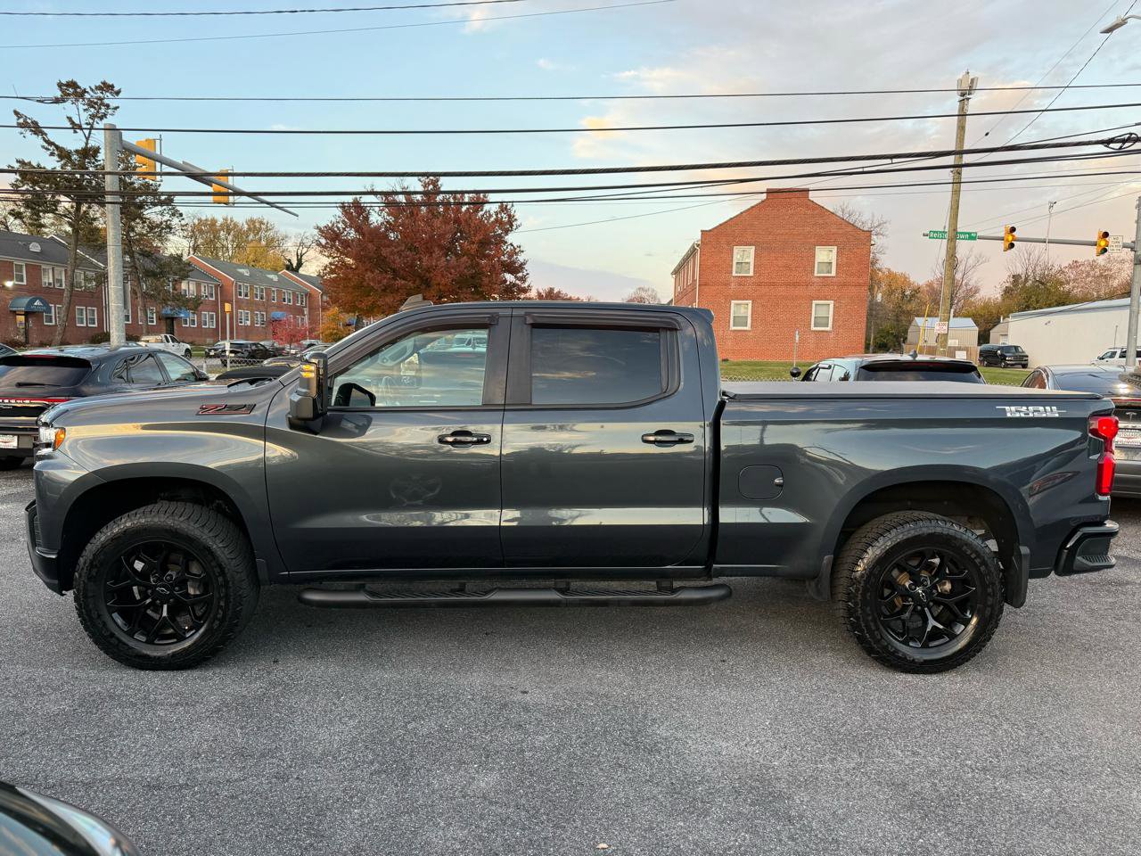 Used 2021 Chevrolet Silverado 1500 LT Trail Boss w/ Bed Protection Package AWD/4WD image 19