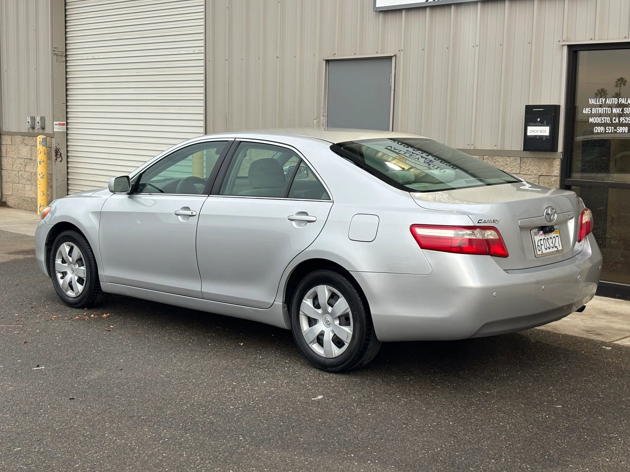 Used 2009 Toyota Camry LE image 6