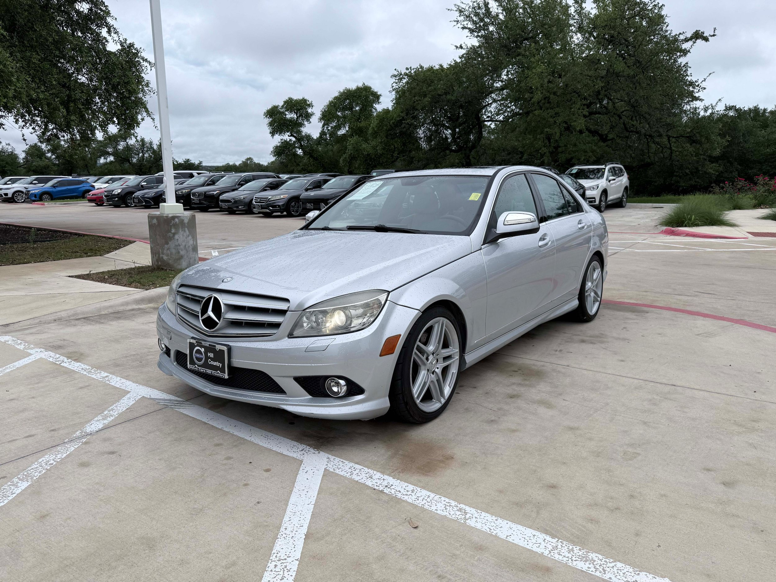 Used 2009 Mercedes-Benz C 350 Sport image 2