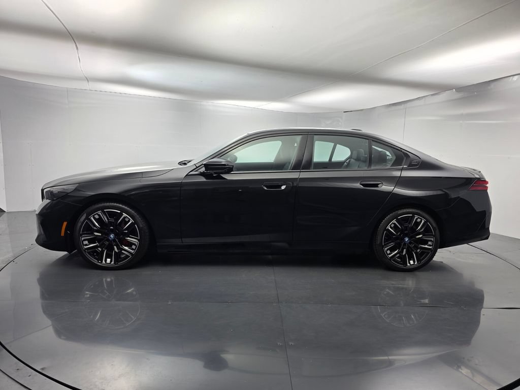 Used 2024 BMW i5 M60 w/ Premium Package AWD/4WD image 7