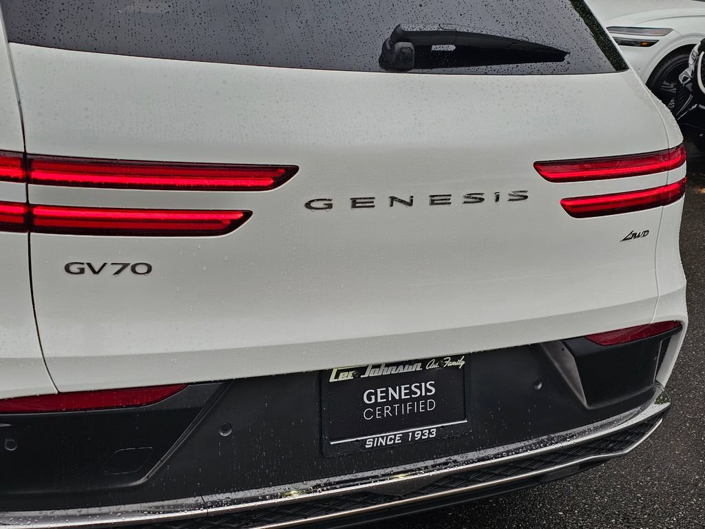 Certified 2026 Genesis GV70 2.5T Advanced AWD/4WD image 25