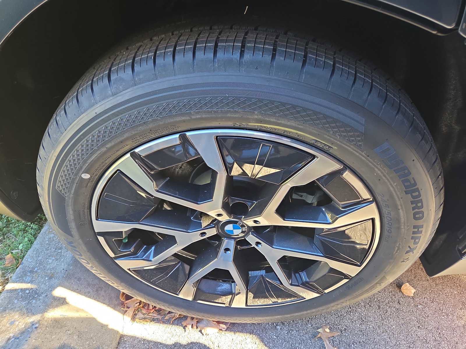 New 2026 BMW X3 xDrive30 w/ Premium Package image 3