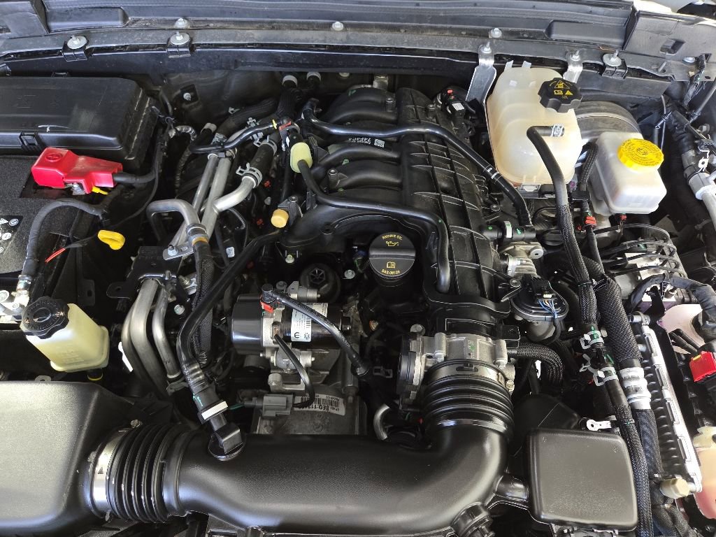 Used 2023 Jeep Wrangler Unlimited Sport AWD/4WD image 34
