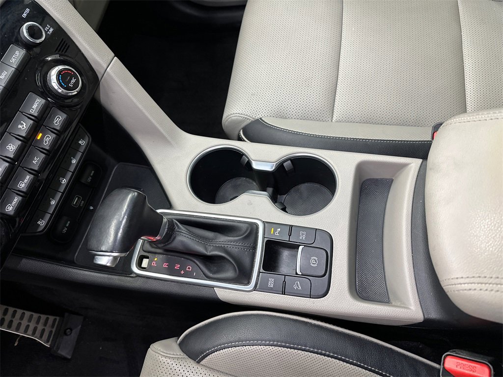 Used 2020 Kia Sportage SX image 32