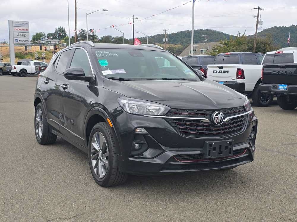 Used 2023 Buick Encore GX Select w/ Sport Touring Package AWD/4WD image 4