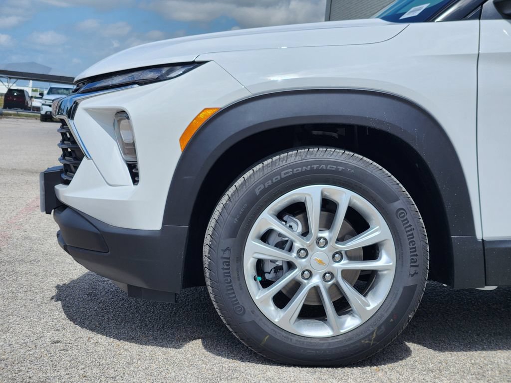 New 2026 Chevrolet TrailBlazer LS w/ LS Convenience Package FWD image 5