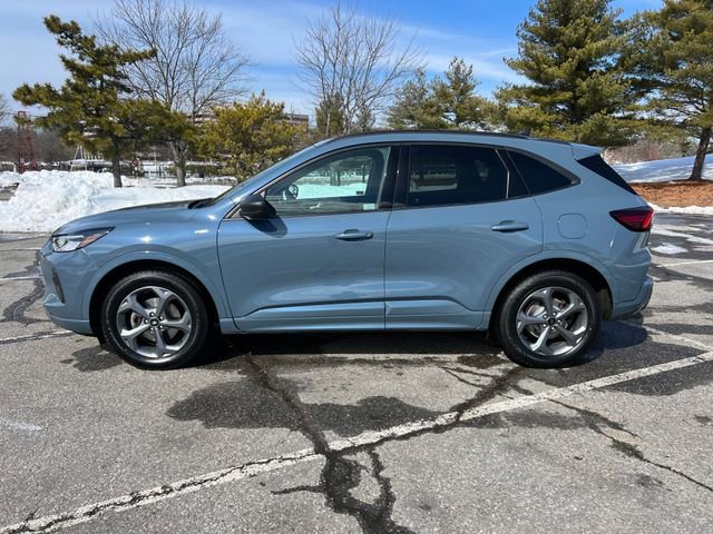 Certified 2023 Ford Escape ST-Line w/ Tech Pack #1 image 6