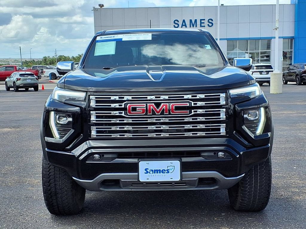 Used 2024 GMC Canyon Denali AWD/4WD image 3