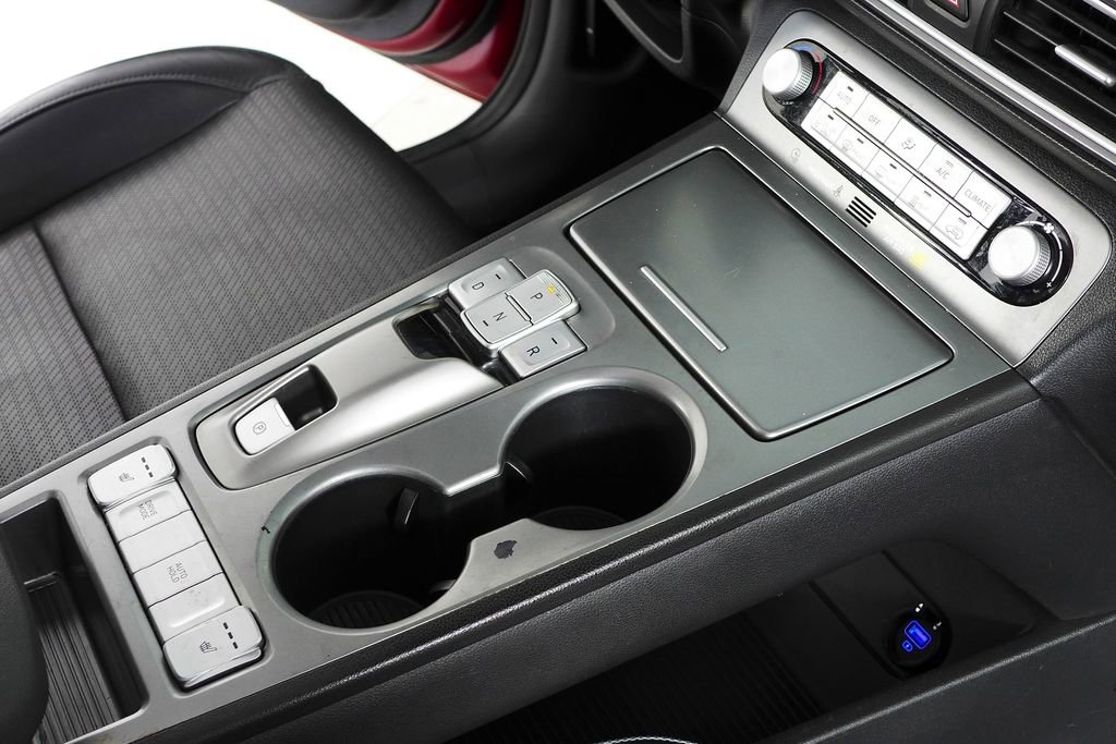 Used 2019 Hyundai Kona Limited image 15