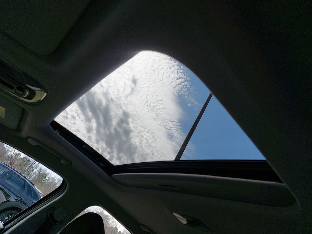 Certified 2025 Hyundai Elantra SEL w/ Cargo Package image 29