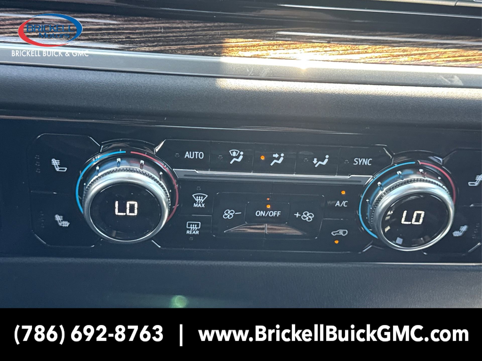 New 2025 GMC Sierra 2500 Denali w/ Technology Package image 27