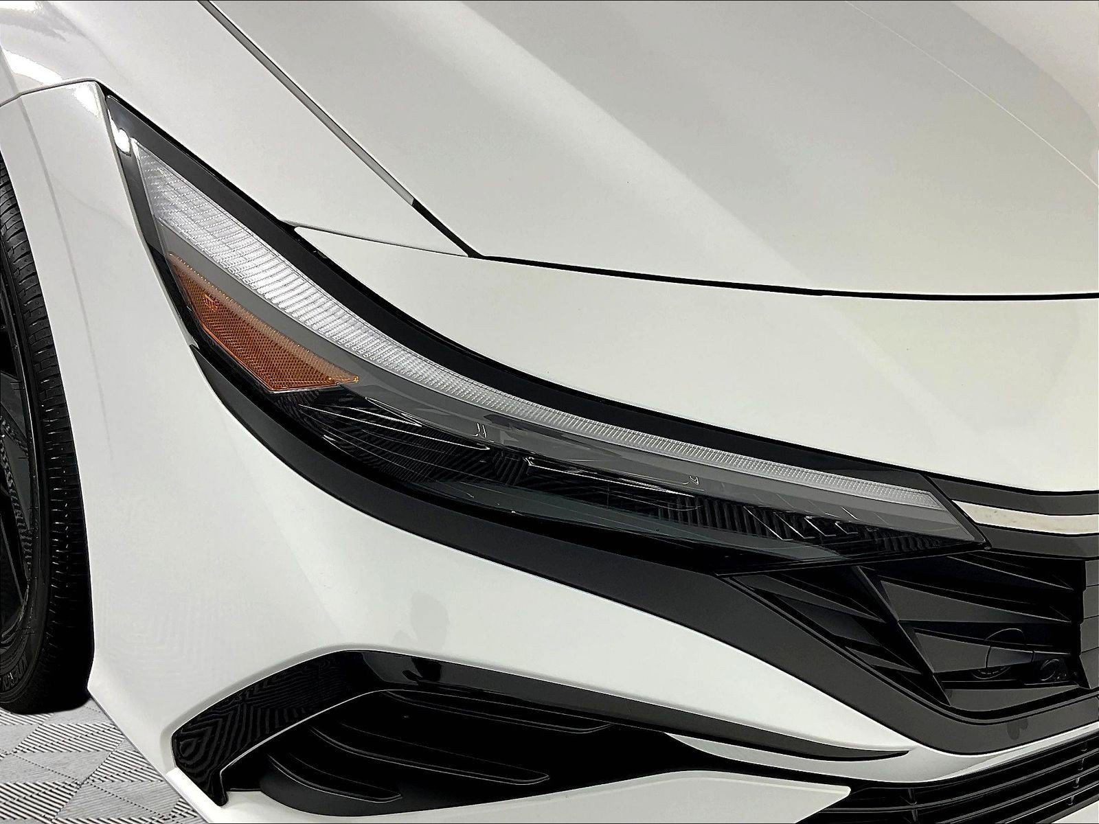 Certified 2026 Hyundai Elantra SEL Sport FWD image 30
