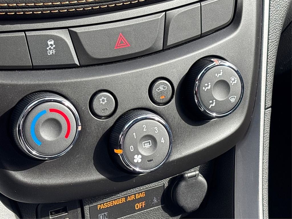 Used 2021 Chevrolet Trax LT w/ Sport Edition image 30