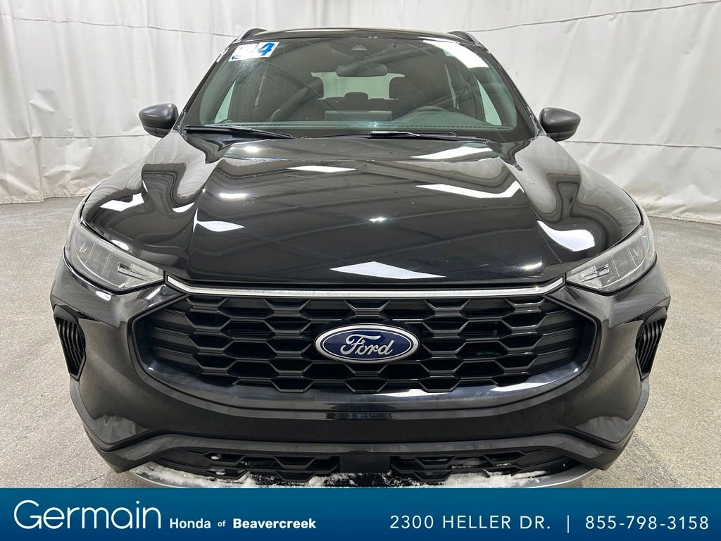 Used 2024 Ford Escape ST-Line w/ Tech Pack #1 image 3