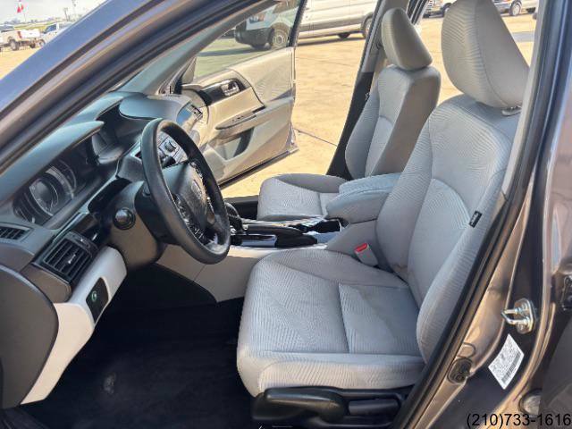 Used 2016 Honda Accord LX image 16