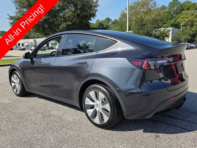 Used 2024 Tesla Model Y Long Range RWD image 3