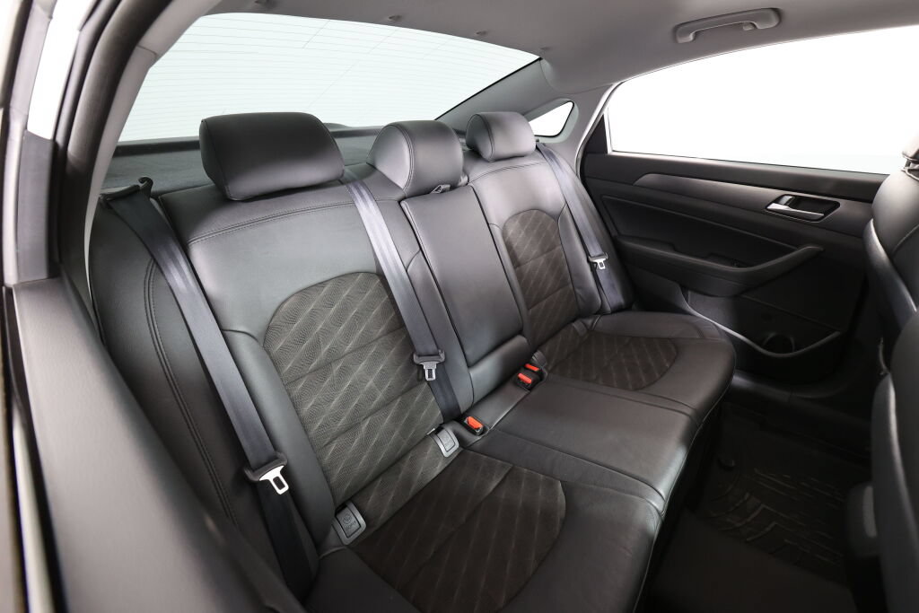 Used 2016 Hyundai Sonata Sport w/ Option Group 1V FWD image 20