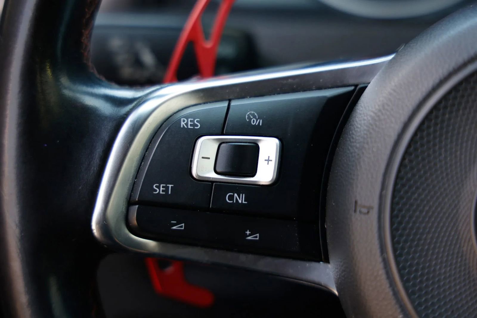 Used 2017 Volkswagen GTI Sport image 19