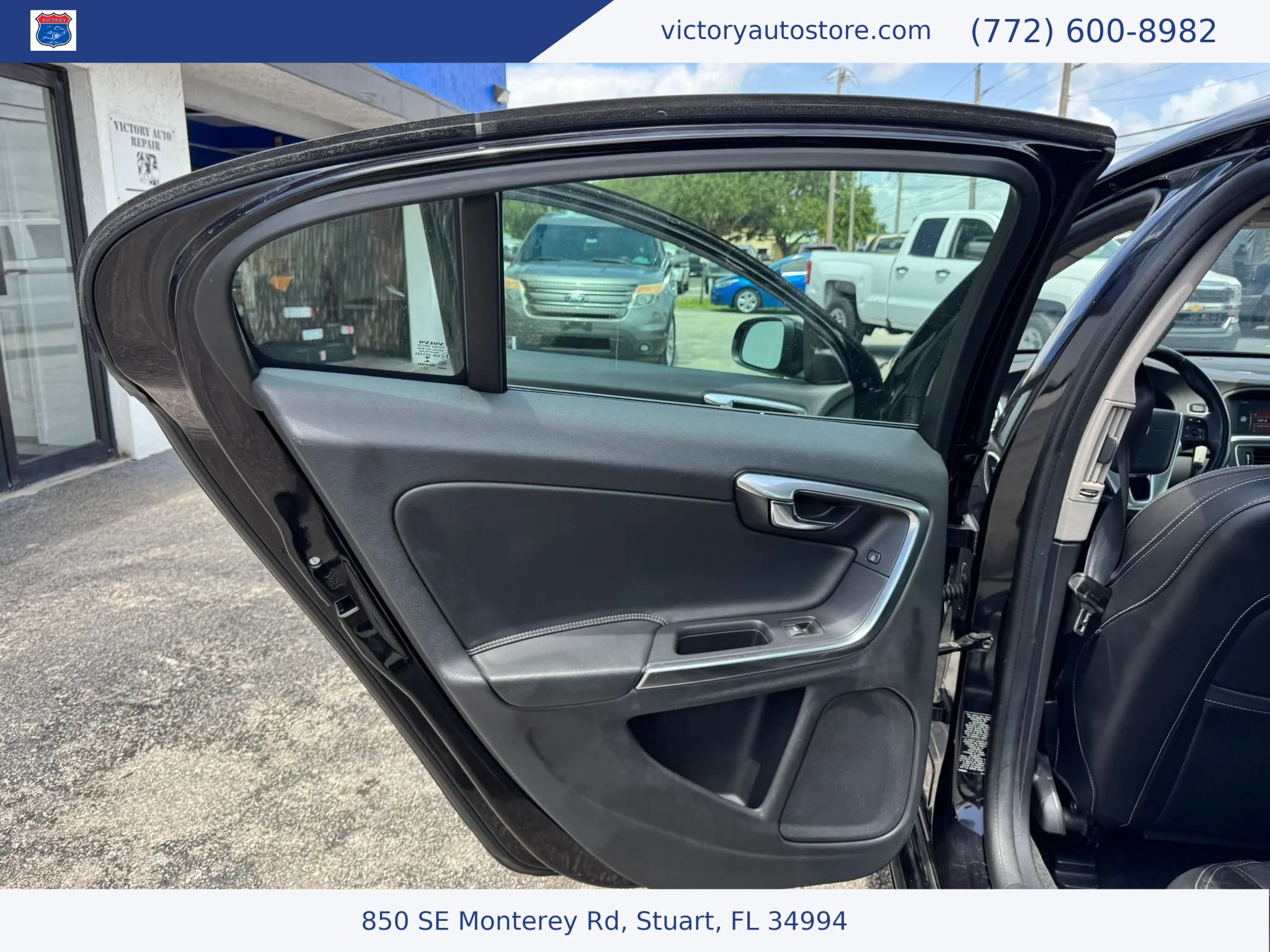 Used 2018 Volvo S60 T5 Dynamic w/ Vision Package FWD image 20