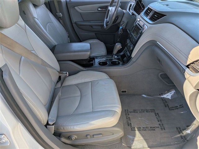 Used 2015 Chevrolet Traverse LT image 30