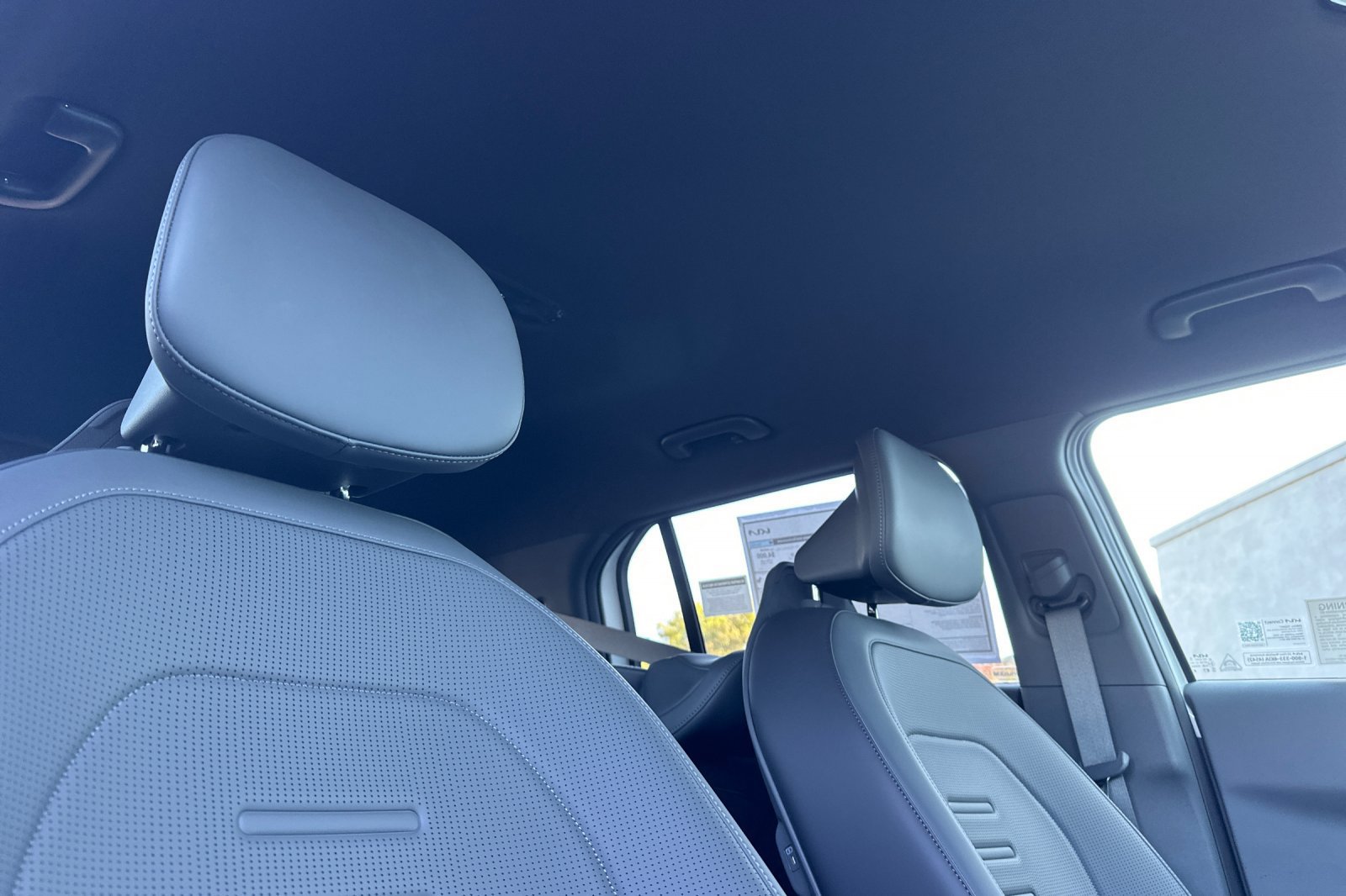 New 2027 Kia EV3 Wind FWD image 17