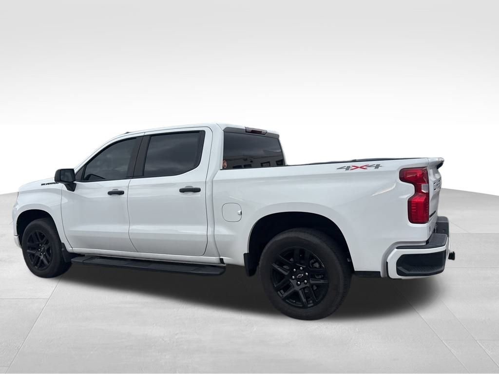 Used 2024 Chevrolet Silverado 1500 Custom w/ LPO, Dark Essentials Package image 17