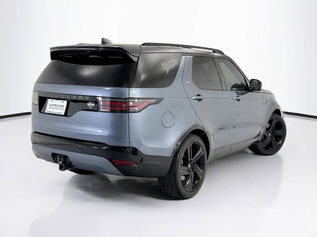 Used 2022 Land Rover Discovery HSE R-Dynamic AWD/4WD image 5