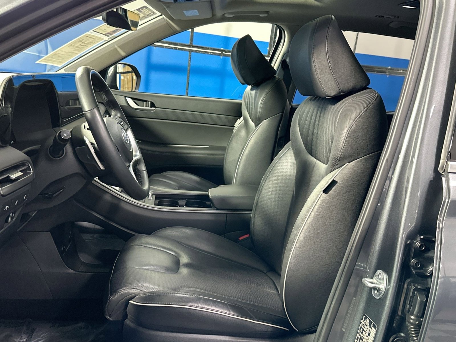 Used 2023 Hyundai Palisade Limited image 13
