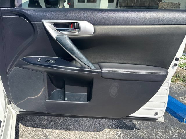 Used 2012 Lexus CT 200h Premium w/ Premium Audio Pkg FWD image 55