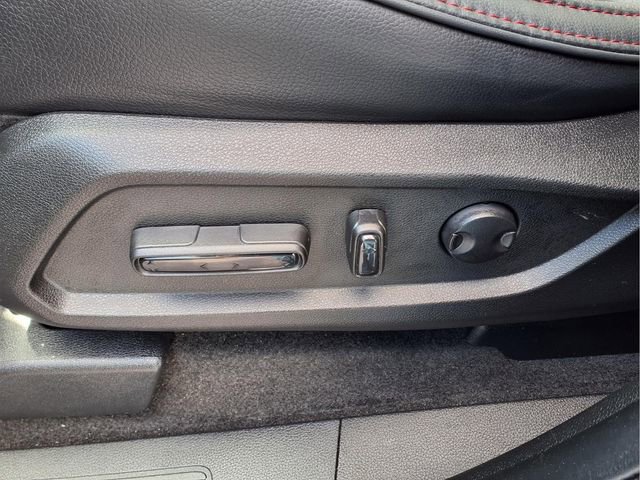 Used 2025 Honda Pilot Black Edition image 21