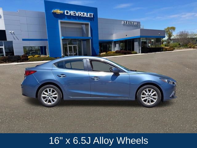 Used 2015 MAZDA MAZDA3 i Touring w/ Technology Package FWD image 26