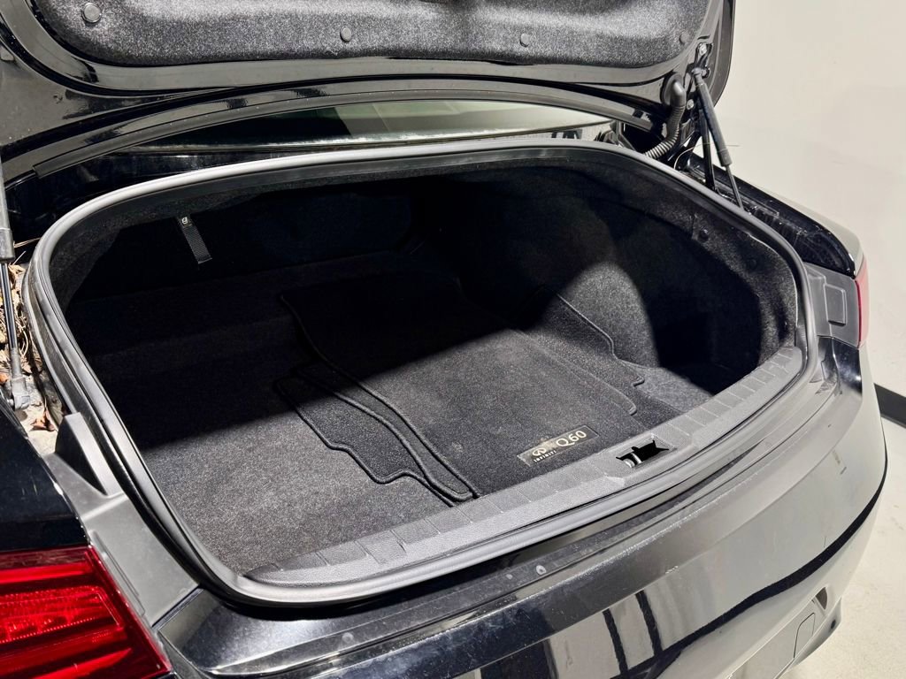 Used 2019 INFINITI Q60 3.0t Luxe image 9