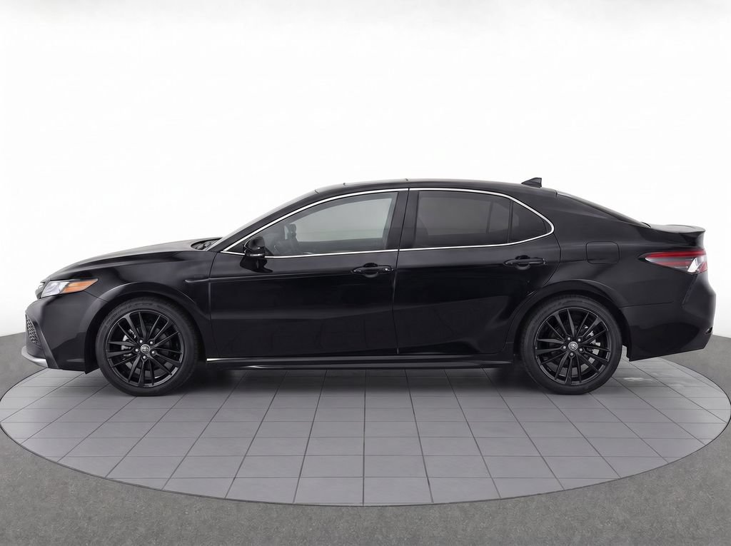 Used 2024 Toyota Camry XSE w/ Navigation Package FWD image 6