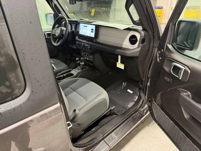 New 2026 Jeep Wrangler Sport AWD/4WD image 27