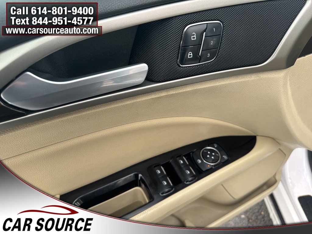 Used 2014 Ford Fusion SE w/ Equipment Group 202A image 14