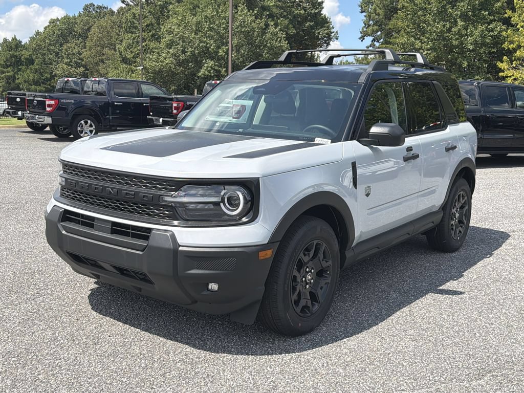 Used 2025 Ford Bronco Big Bend AWD/4WD image 2