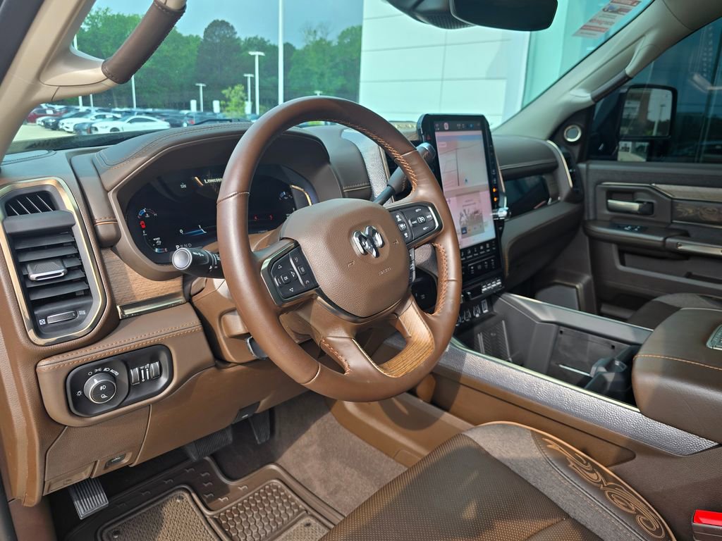 Used 2026 RAM 3500 Longhorn w/ Towing Technology Group AWD/4WD image 14